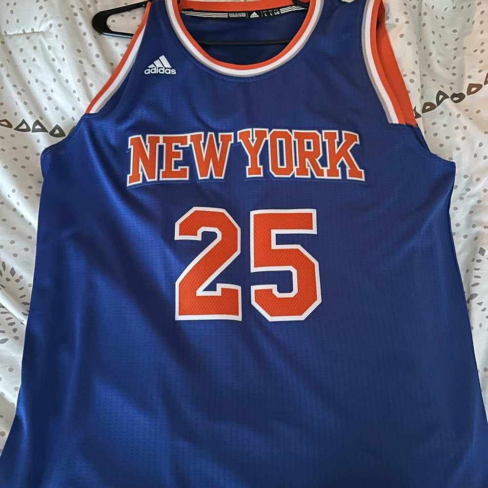 Derrick rose New York Knicks jersey men’s large